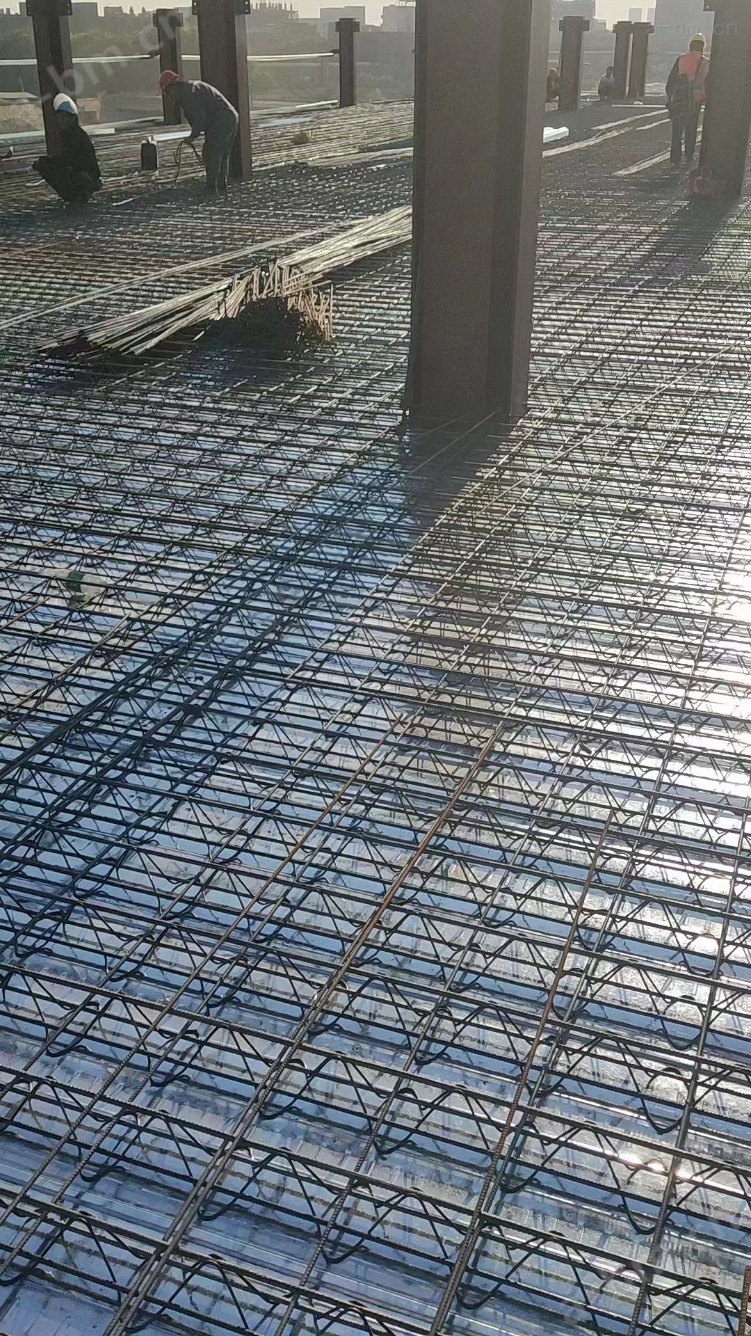 广东第三代焊接式钢筋桁架楼承板建筑建材